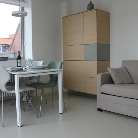 Penthouse Sun Corner Apartment